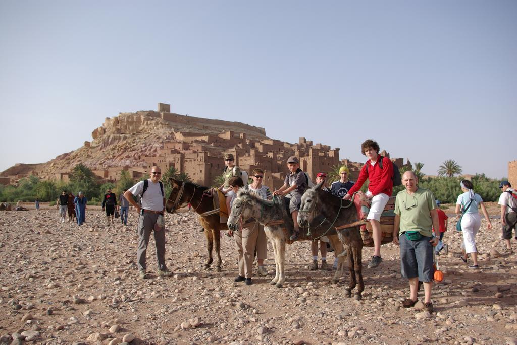Maison D'Hotes Nouflla Ait Ben Haddou Bagian luar foto