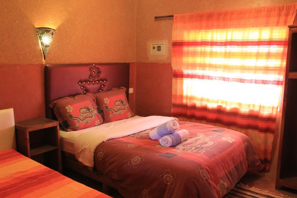 Maison D'Hotes Nouflla Ait Ben Haddou Bagian luar foto
