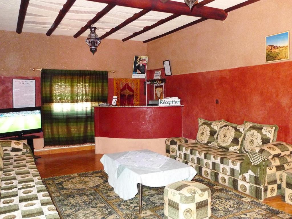Maison D'Hotes Nouflla Ait Ben Haddou Bagian luar foto